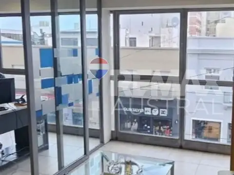 OFICINA EN MORENO Y SAN MARTIN-CENTRO-COMODORO 