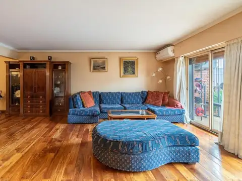 Departamento en Venta de 6 ambientes
