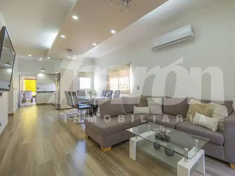 Casa 3 ambientes con 2 baños