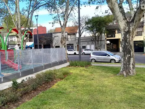 Depto Tipo Casa en Alquiler en Floresta Norte, $ 880.000