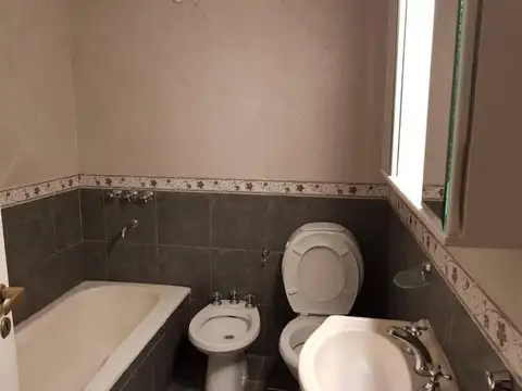 Impecable Duplex en alq 4 AMB  - OLIVOS