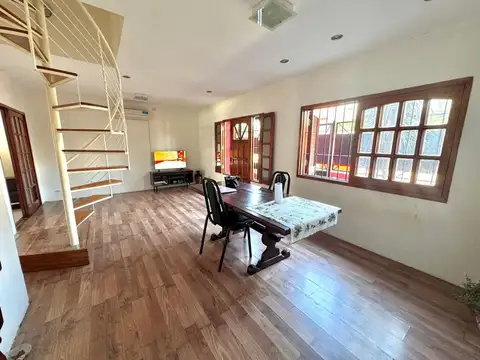 Casa en Venta en Burzaco, USD 110.000