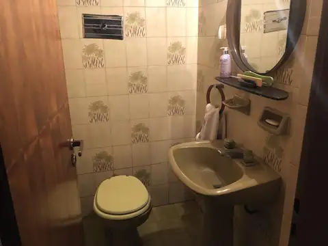 Casa en Venta en Adrogue, USD 215.000