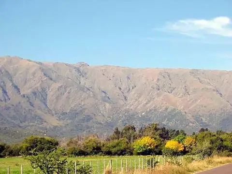 Terreno en Venta en Piedra Blanca Abajo, USD 25.000