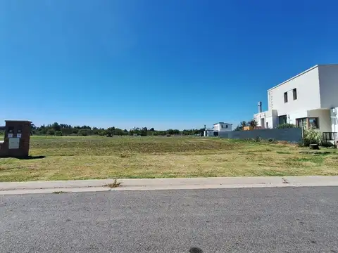 RBS. LOTE INTERNO EN VILLAGE JOVEN. BELLA VISTA