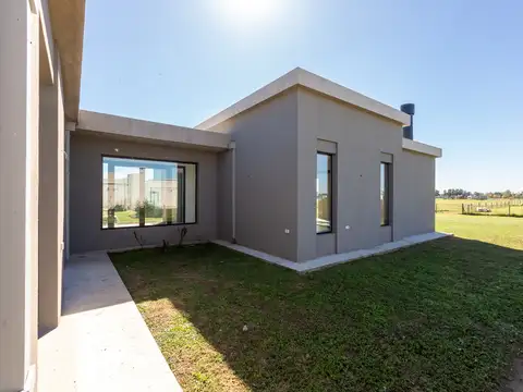Casa en Venta al Oeste