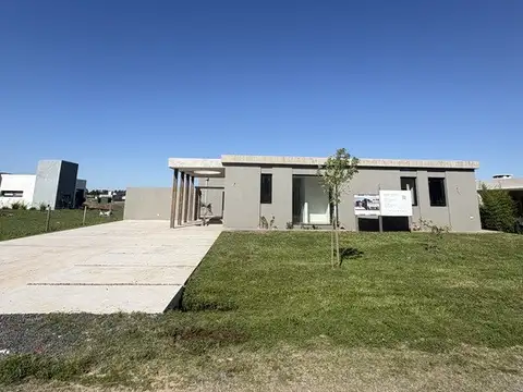 Venta casa a estrenar, 4 ambientes General Rodriguez