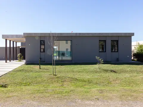 Casa en Venta 1 año
