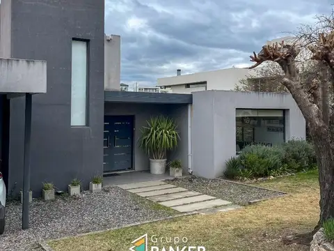 Casa Estancia Q2, Mendiolaza. Adaptable 3 dormitorios.