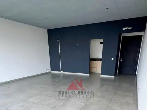 Oficina en Venta en Pilar, USD 135.000