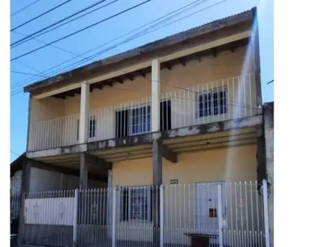 CASA EN 2 PLANTAS - APTO CREDITO