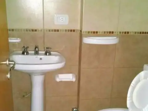 Departamento 2 ambientes con 2 baños