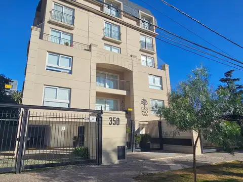 Alquiler de dpto 2 ambientes con cochera