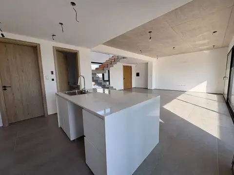 CASA EN VENTA EN GORINA A ESTRENAR