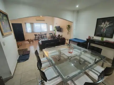 Depto Tipo Casa en Venta en Villa Real, USD 160.000