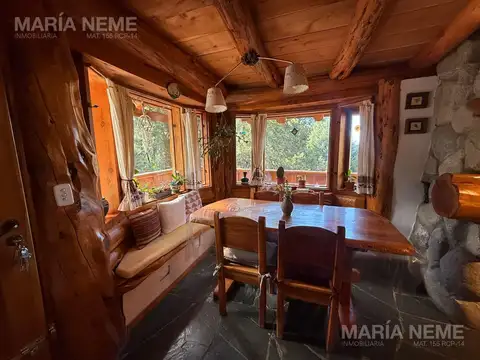 Casa 4 ambientes con 2 baños