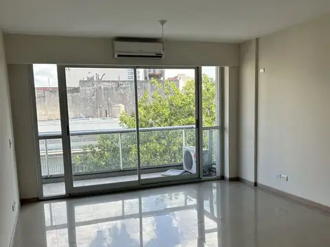 Roseti 700, Piso 4