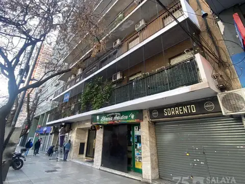 Av Rivadavia  al 2000
