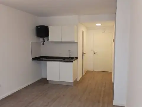 Alquiler departamento  monoambiente 3er piso