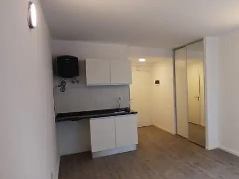 Departamento en Alquiler en Monserrat, $ 500.000