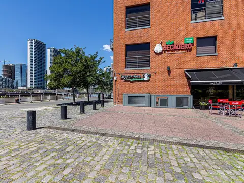 Avenida Alicia Moreau De Justo 1700