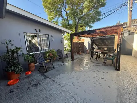 Depto Tipo Casa en Venta en Villa Adelina, USD 190.000