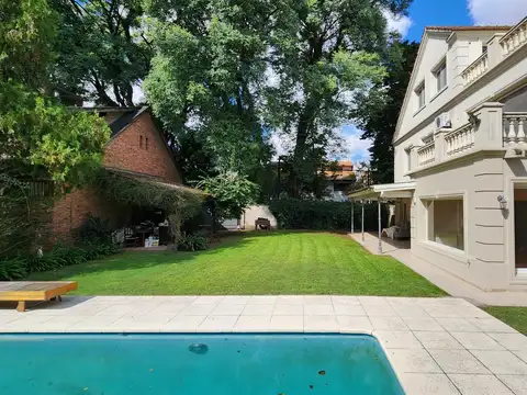 Casa en Venta de 5 dormitorios