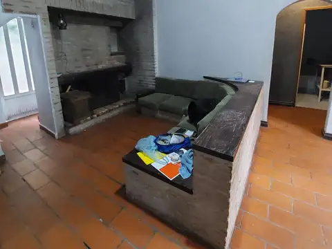 Depto Tipo Casa en Alquiler de 4 ambientes