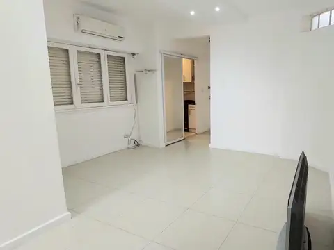 Tucuman 4000, Piso 4