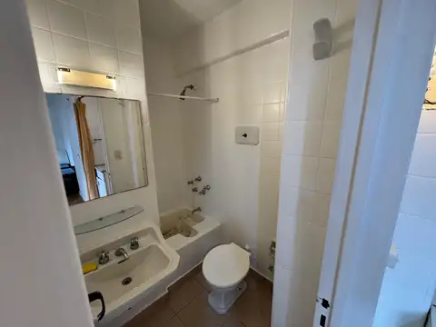 Av. Pueyrredón al 700