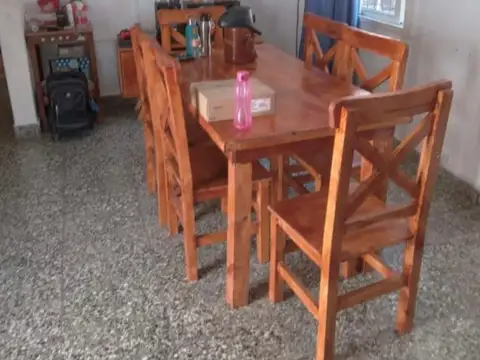 Casa 3 ambientes con 1 baño