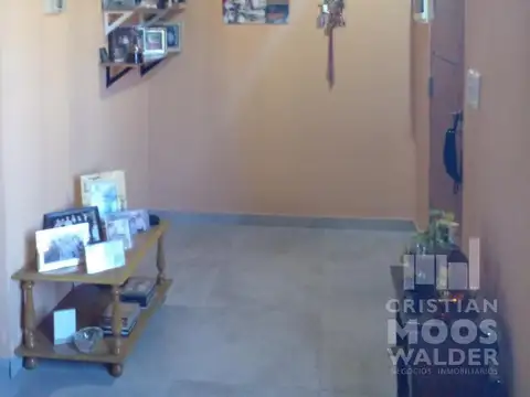 Casa 3 ambientes con 2 baños