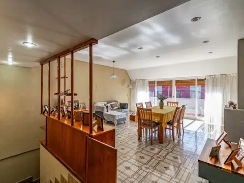 Depto Tipo Casa en Venta de 3 dormitorios