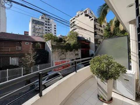 Depto Tipo Casa en Venta con 3 cocheras