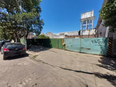EXELENTE TERRENO, listo para construir, muy buena ubicacion 