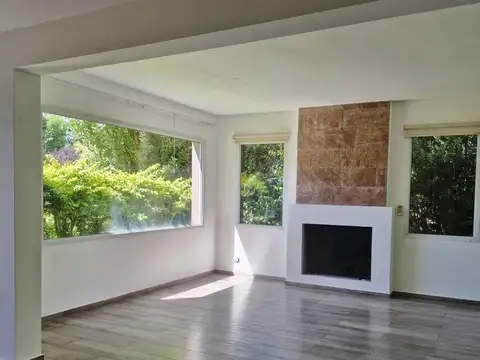 Casa en Venta en Pilar, USD 263.000