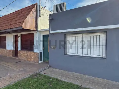 calle 64 entre 134 y 135 1900, Piso 0