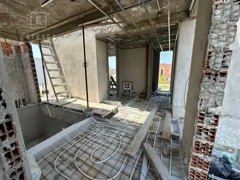 Casa a terminar en Araucarias, Puertos