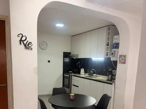 Depto Tipo Casa en Venta de 2 ambientes
