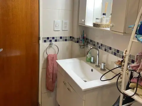 Depto Tipo Casa en Venta en Monte Castro, USD 79.000
