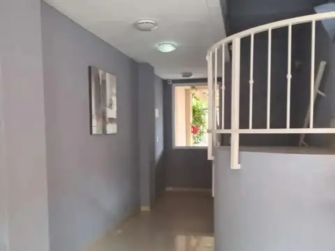 Departamento en Alquiler en El Palomar, $ 450.000