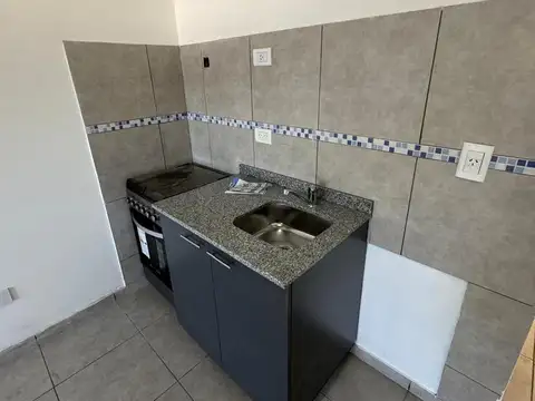Departamento en Alquiler en Moron, $ 270.000