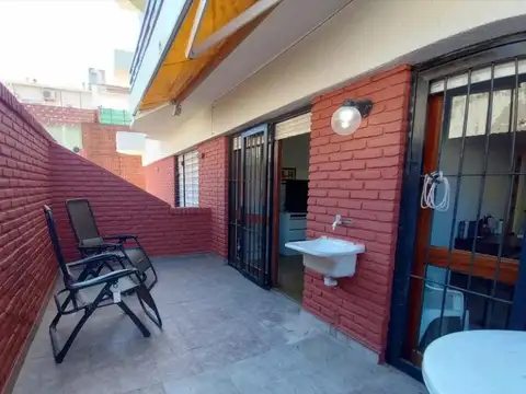 Venta - Departamento - 2 Ambientes - Punta Mogotes - Patio - Cochera - Apto Permuta
