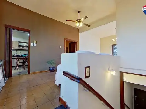 Depto Tipo Casa 4 ambientes con 2 baños
