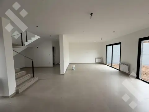 Casa en Venta en Neuquen, Confluencia
