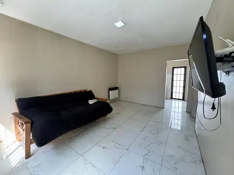 VENTA - CASA 2 DORMITORIOS - BARRIO BELGRANO