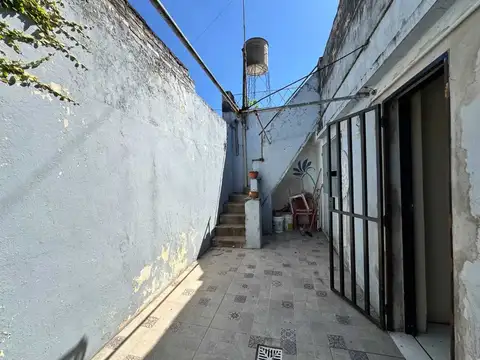 VENTA - CASA 2 DORMITORIOS - BARRIO BELGRANO