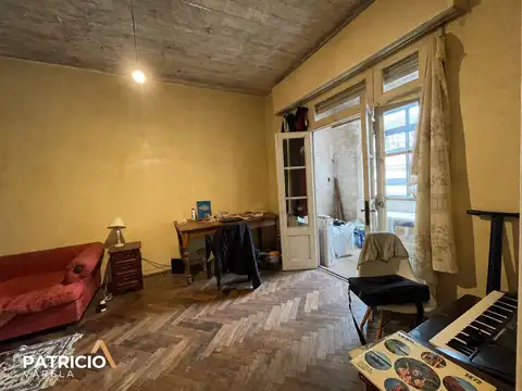 Avenida Juan Bautista Alberdi 2900, Piso 1