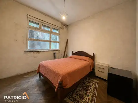 Depto Tipo Casa en Venta en Flores, USD 95.000