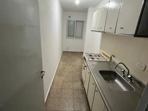 Departamento 3 ambientes con 1 baño